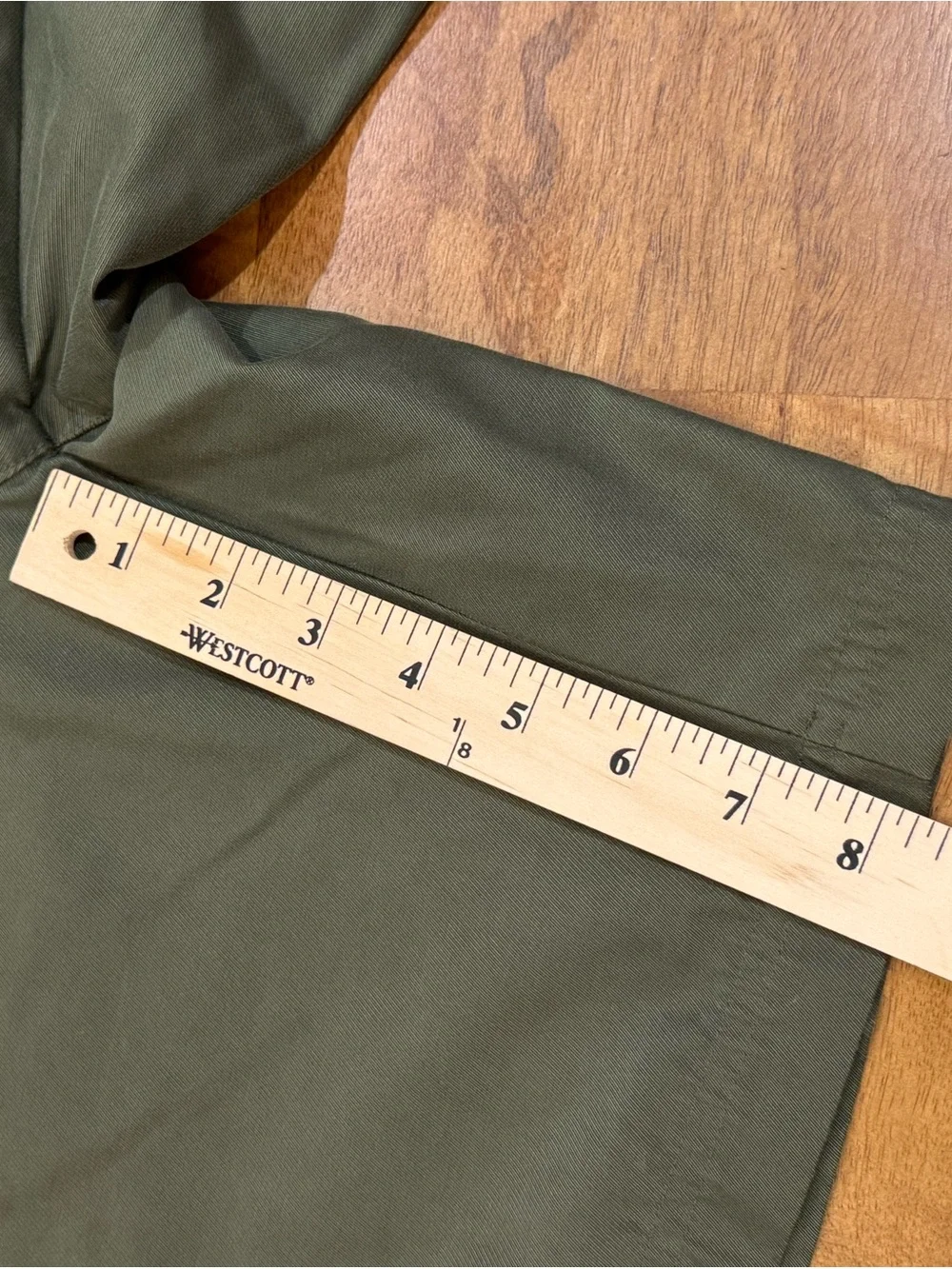 Columbia Men's XCO Olive Green Shorts Like New EUC